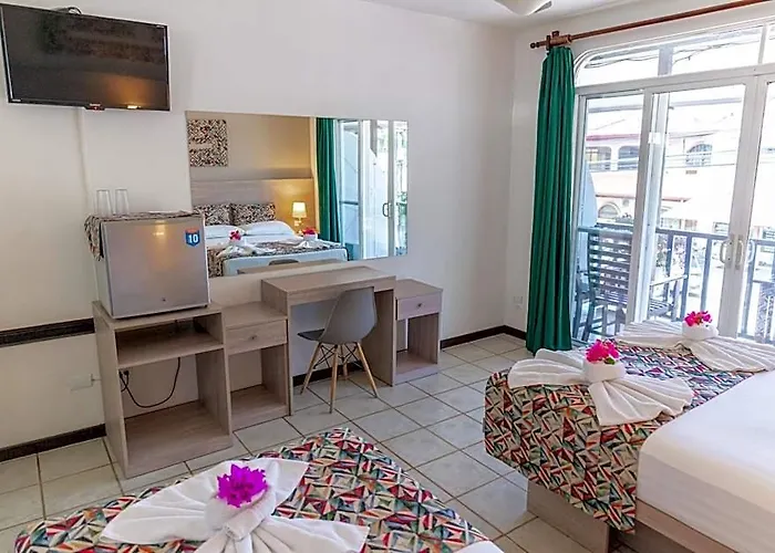 Giada Hotel 3*